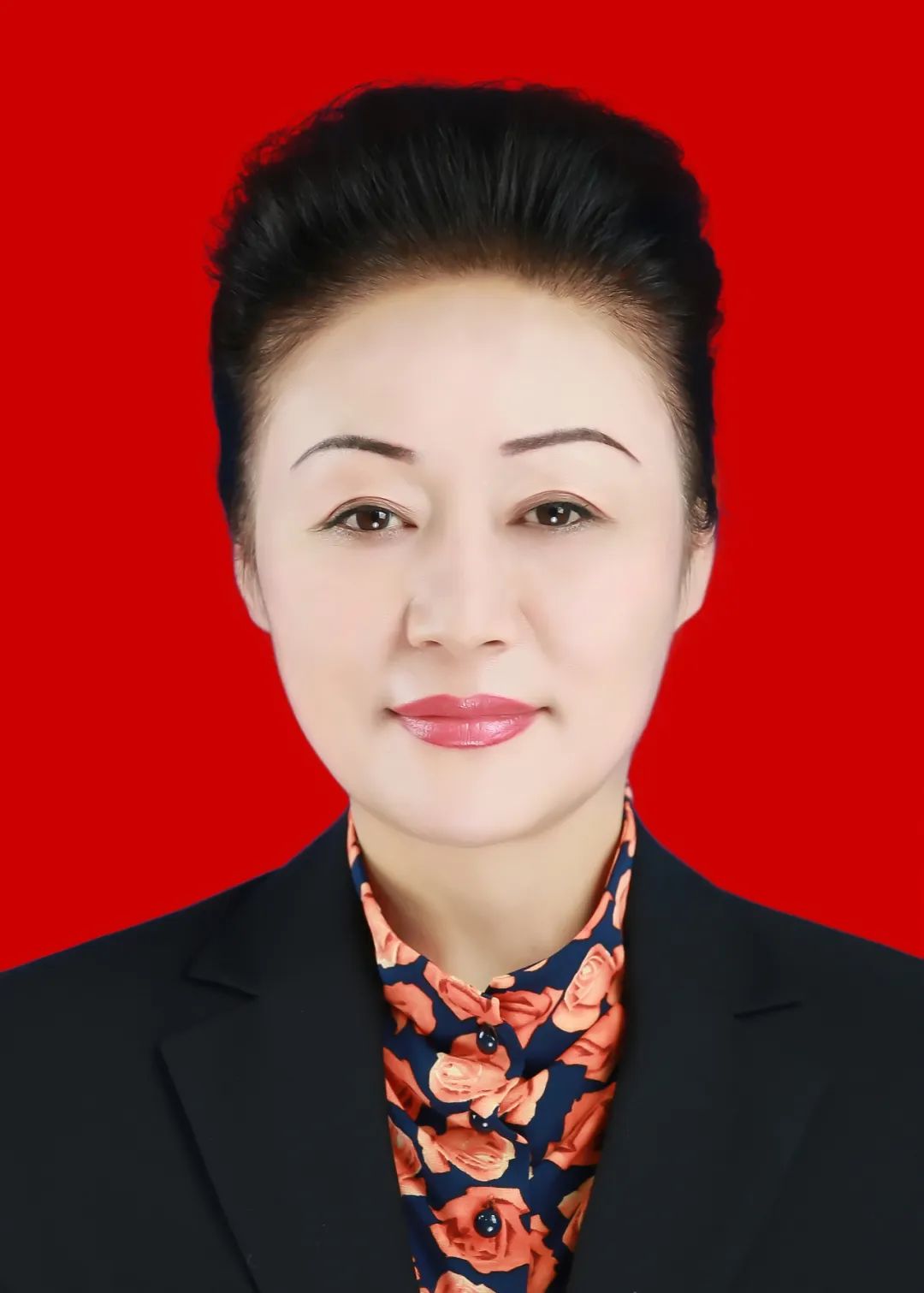 贊！華信圣德健康產(chǎn)業(yè)集團(tuán)黨委副書記、總經(jīng)理程紅榮膺“河南好人榜”上榜人物